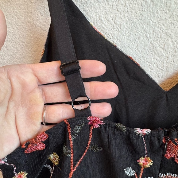 EMBROIDERED Tea-Length Cocktail / Prom Dress - Picture 10 of 17